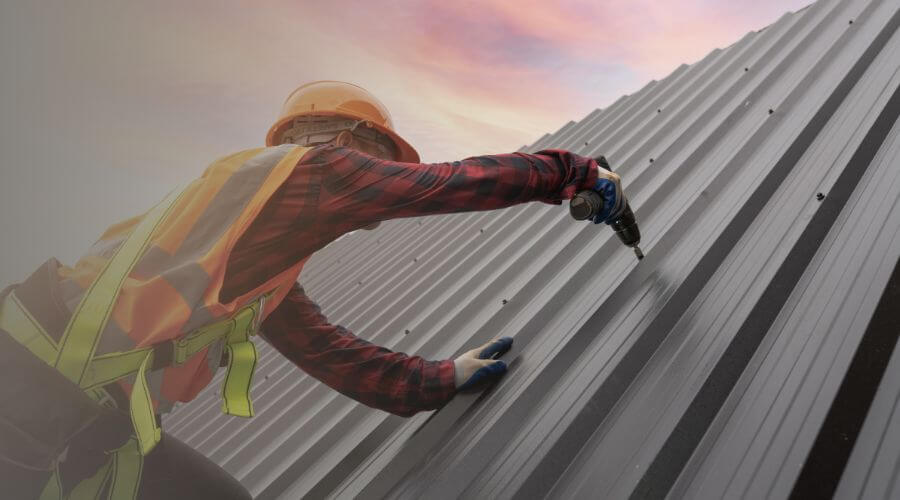 Professional gutter cleaning in Alma, GA